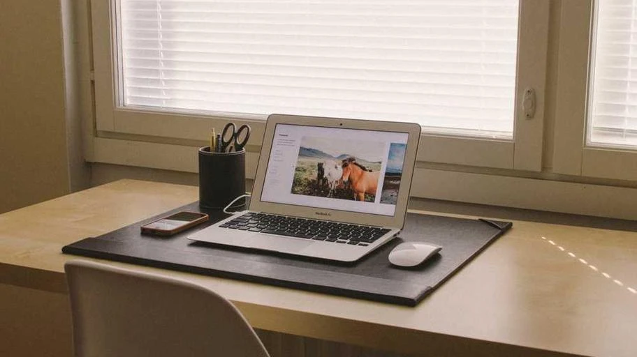 Nháy mắt trái lúc 21h đến 23h